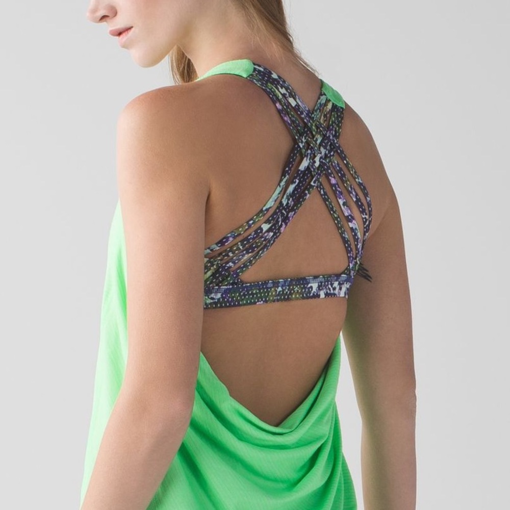Lululemon Wild tank top (heathered pistachio / floral white multi print) size 4